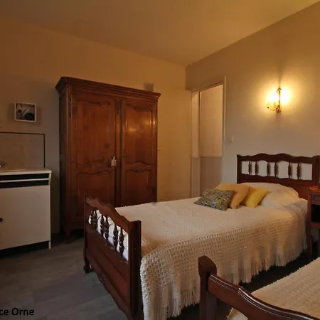 Дом отдыха Familiale Avec Jardin, Proche Du Haras Du Pin, Calme Et Agreable - Fr-1-497-173