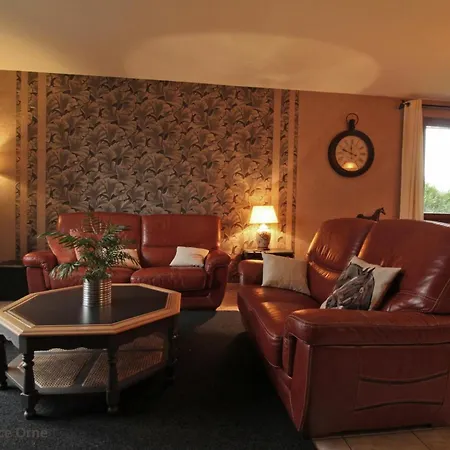 بيت للعطل Familiale Avec Jardin, Proche Du Haras Du Pin, Calme Et Agreable - Fr-1-497-173 Le Merlerault