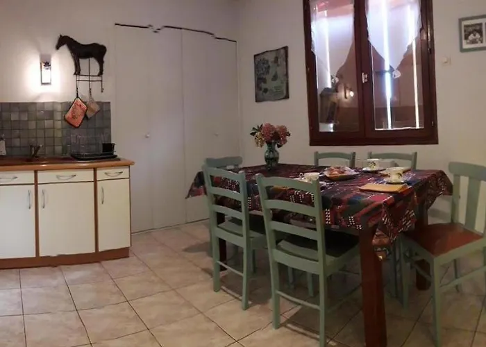 Calme Et Spacieuse Près Du Haras Du Pin - Fr-1-497-173 Hébergement de vacances *